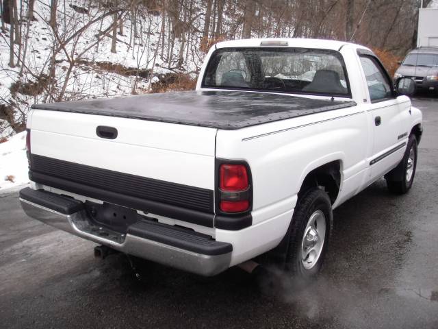 2000 Dodge Ram Pickup Unknown