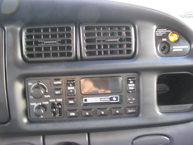 2000 Dodge Ram Pickup Unknown