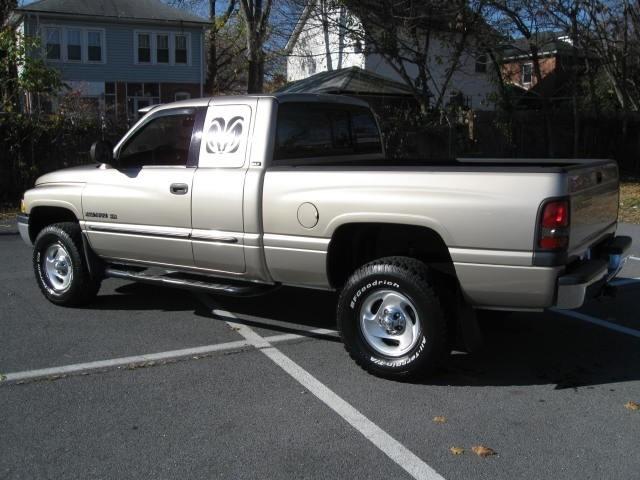 2001 Dodge Ram Pickup Unknown