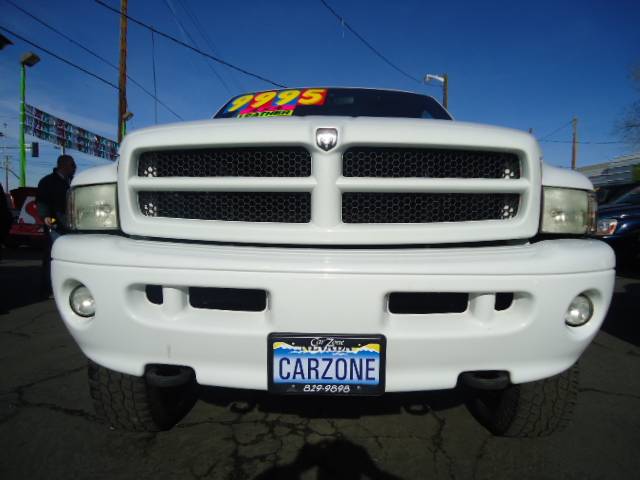 2001 Dodge Ram Pickup XLE V6 Navigation