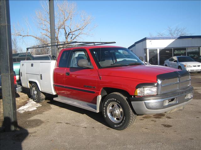 2001 Dodge Ram Pickup Base