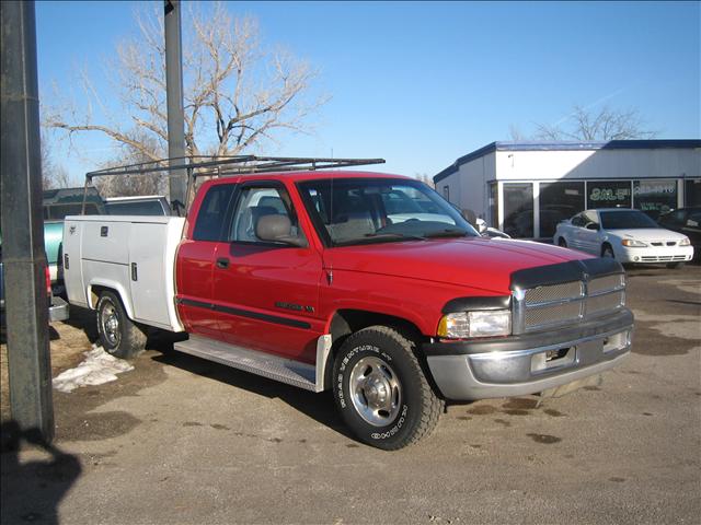 2001 Dodge Ram Pickup Base