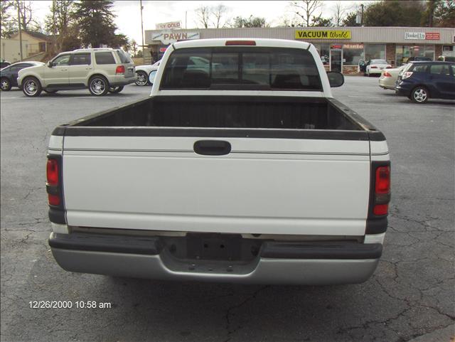 2001 Dodge Ram Pickup Base