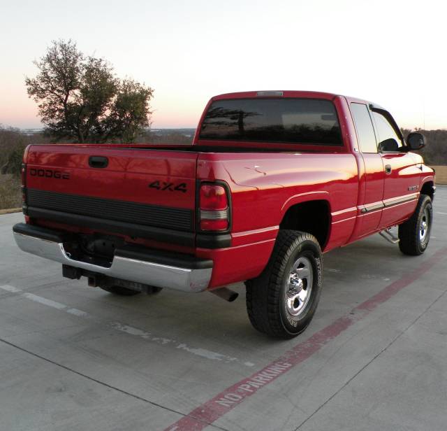 2001 Dodge Ram Pickup Aspen
