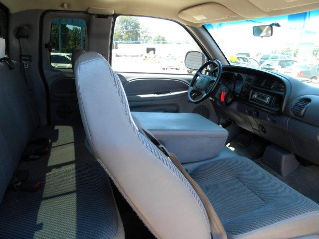 2001 Dodge Ram Pickup Unknown