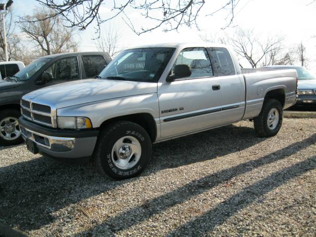2001 Dodge Ram Pickup MGGT Coupe