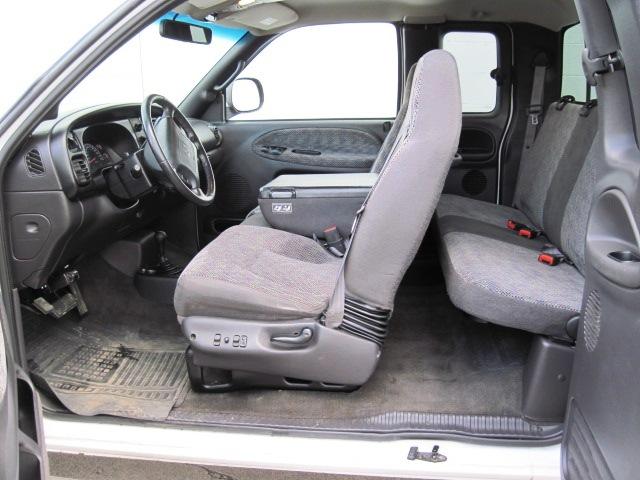 2001 Dodge Ram Pickup Unknown