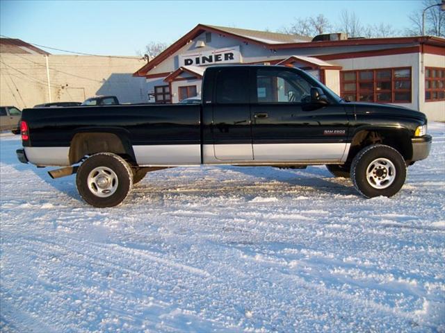 2001 Dodge Ram Pickup Base