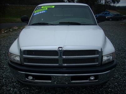 2001 Dodge Ram Pickup Base