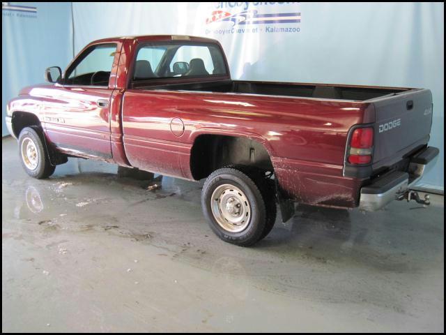 2001 Dodge Ram Pickup Unknown