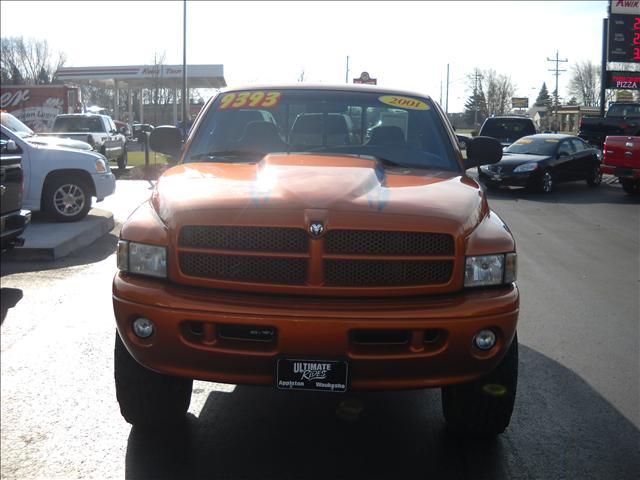 2001 Dodge Ram Pickup Base