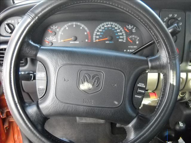 2001 Dodge Ram Pickup Base