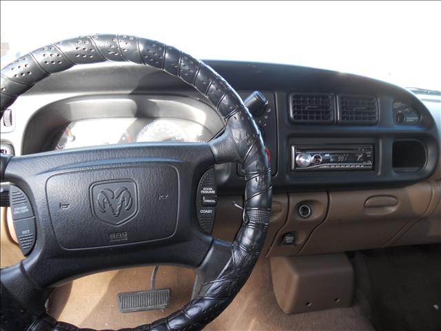 2001 Dodge Ram Pickup Unknown