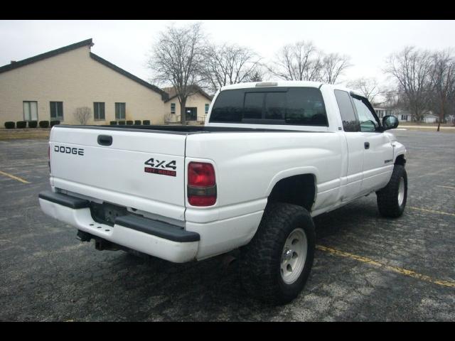 2001 Dodge Ram Pickup SLT