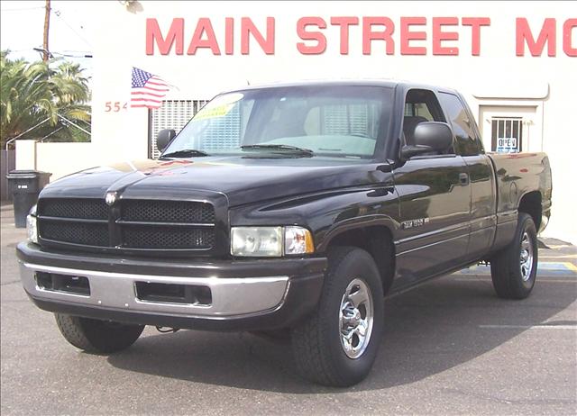 2001 Dodge Ram Pickup Premier 4x4 SUV