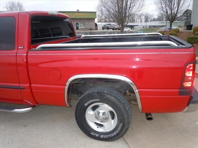 2001 Dodge Ram Pickup SLT