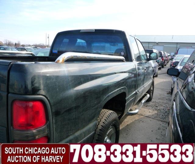 2001 Dodge Ram Pickup Base