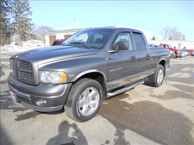 2002 Dodge Ram Pickup SLT
