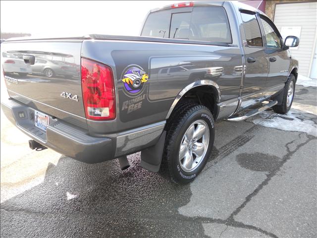 2002 Dodge Ram Pickup SLT