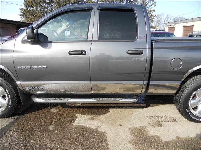 2002 Dodge Ram Pickup SLT