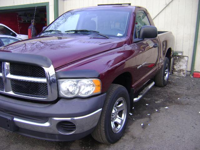 2002 Dodge Ram Pickup Base