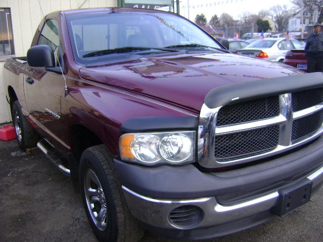 2002 Dodge Ram Pickup Base