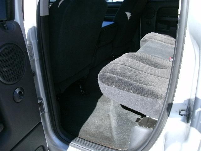 2002 Dodge Ram Pickup SLT