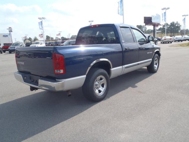 2002 Dodge Ram Pickup SLT