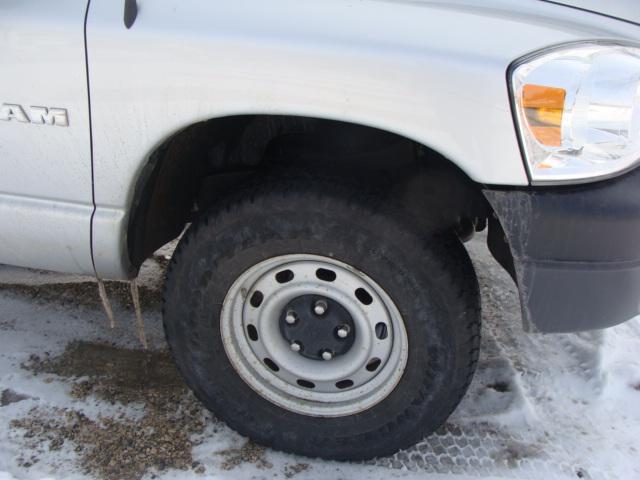 2002 Dodge Ram Pickup Base