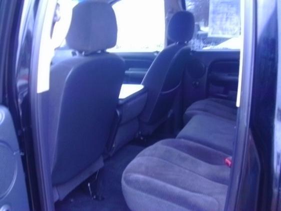 2002 Dodge Ram Pickup Base