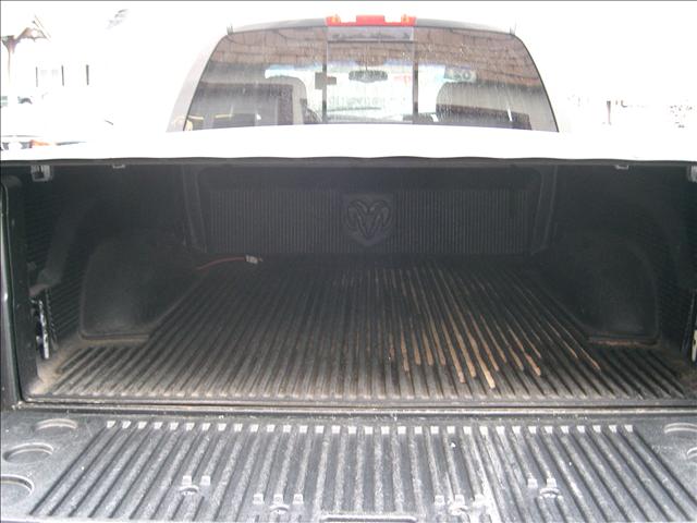 2002 Dodge Ram Pickup Base