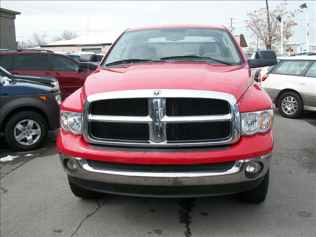 2003 Dodge Ram Pickup SLT