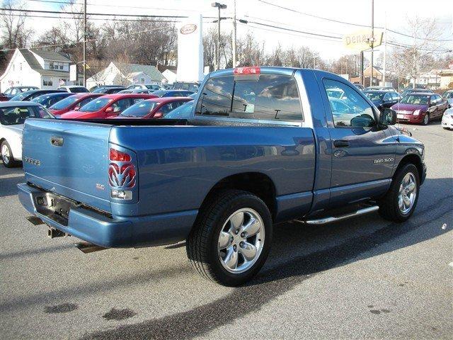 2003 Dodge Ram Pickup SLT