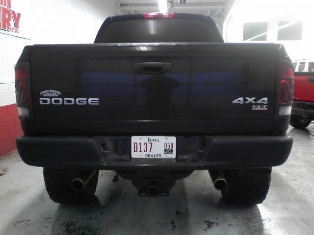 2003 Dodge Ram Pickup 4dr 2WD EXT S Wagon