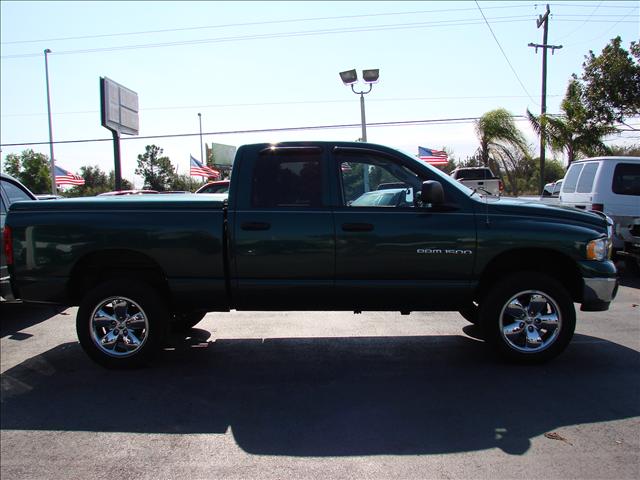 2003 Dodge Ram Pickup SLT