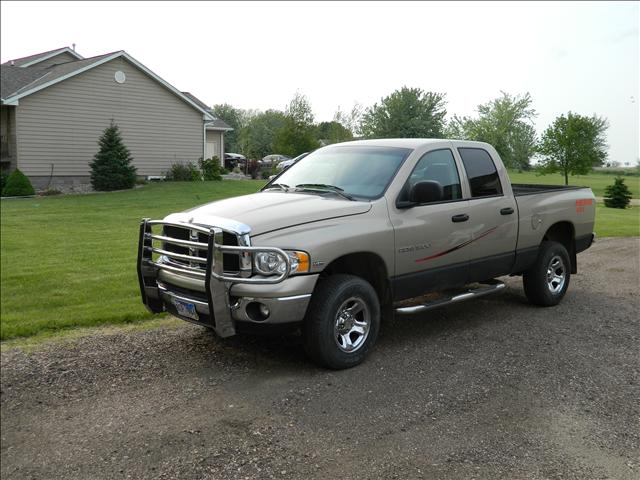 2003 Dodge Ram Pickup SLT