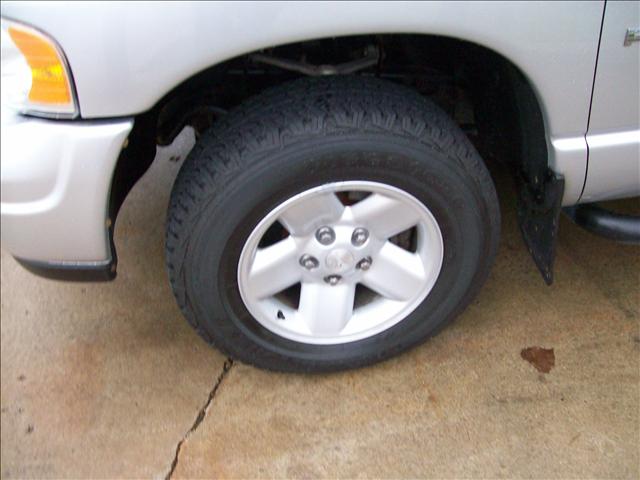 2003 Dodge Ram Pickup Sport