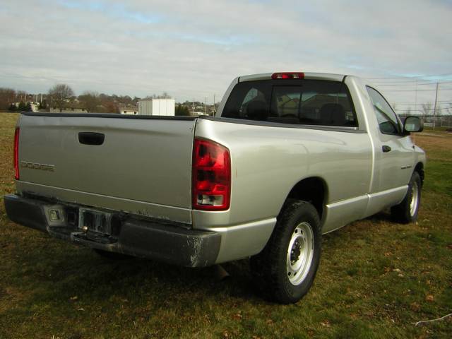 2003 Dodge Ram Pickup Sport