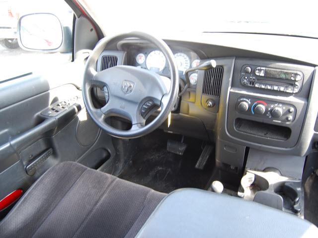 2003 Dodge Ram Pickup SLT