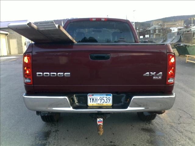 2003 Dodge Ram Pickup SLT