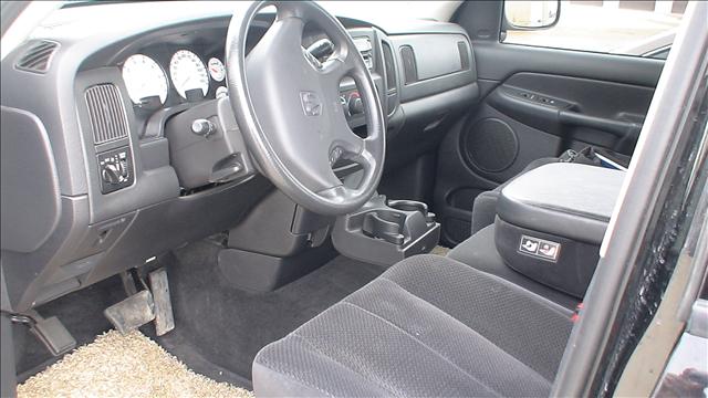 2003 Dodge Ram Pickup SLT