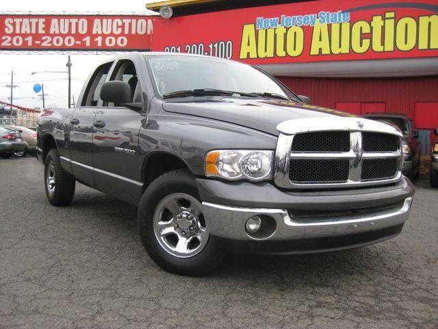 2003 Dodge Ram Pickup Touring AWD -w/dvd System