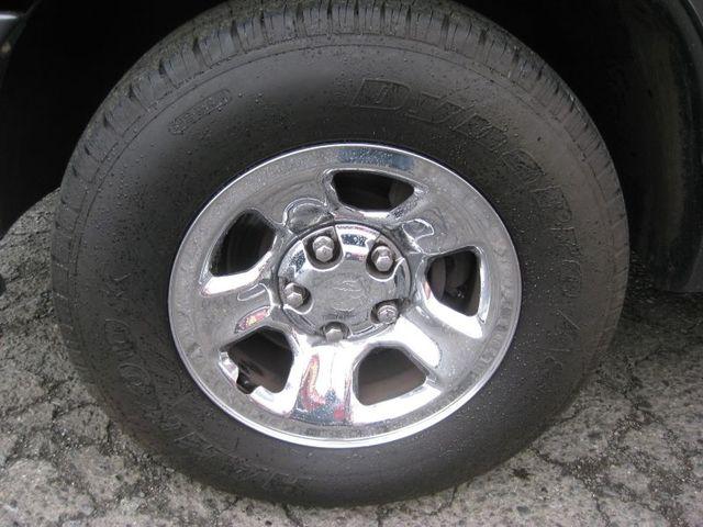 2003 Dodge Ram Pickup Touring AWD -w/dvd System