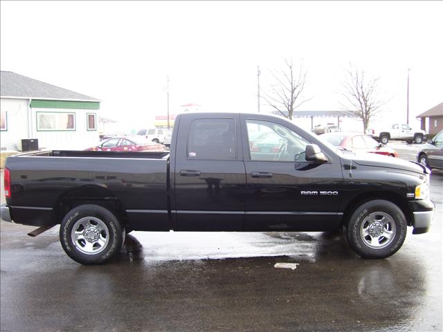 2003 Dodge Ram Pickup SLT