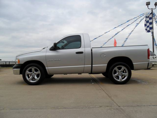 2003 Dodge Ram Pickup SLT
