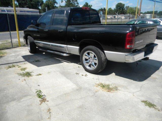 2004 Dodge Ram Pickup SLT