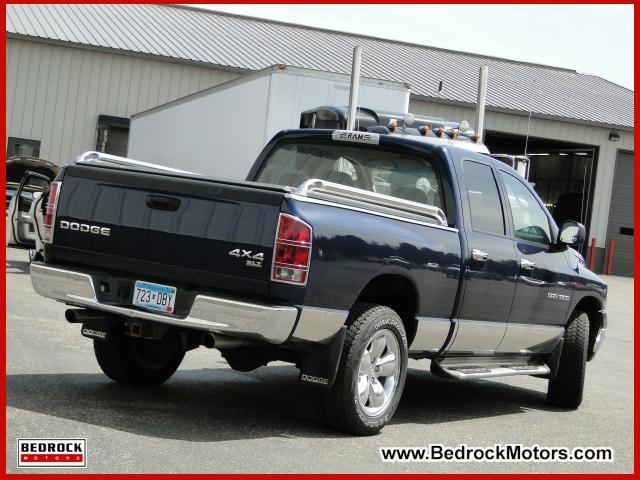 2004 Dodge Ram Pickup SLT