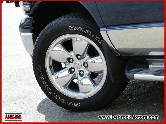 2004 Dodge Ram Pickup SLT