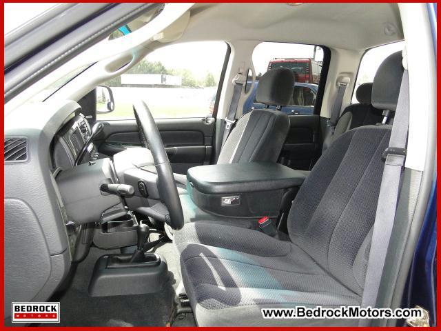 2004 Dodge Ram Pickup SLT