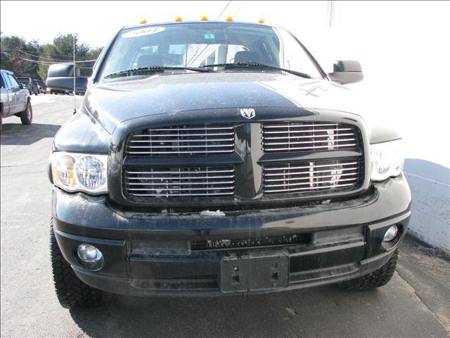 2004 Dodge Ram Pickup Modified